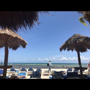 Meet your Posher, Samira